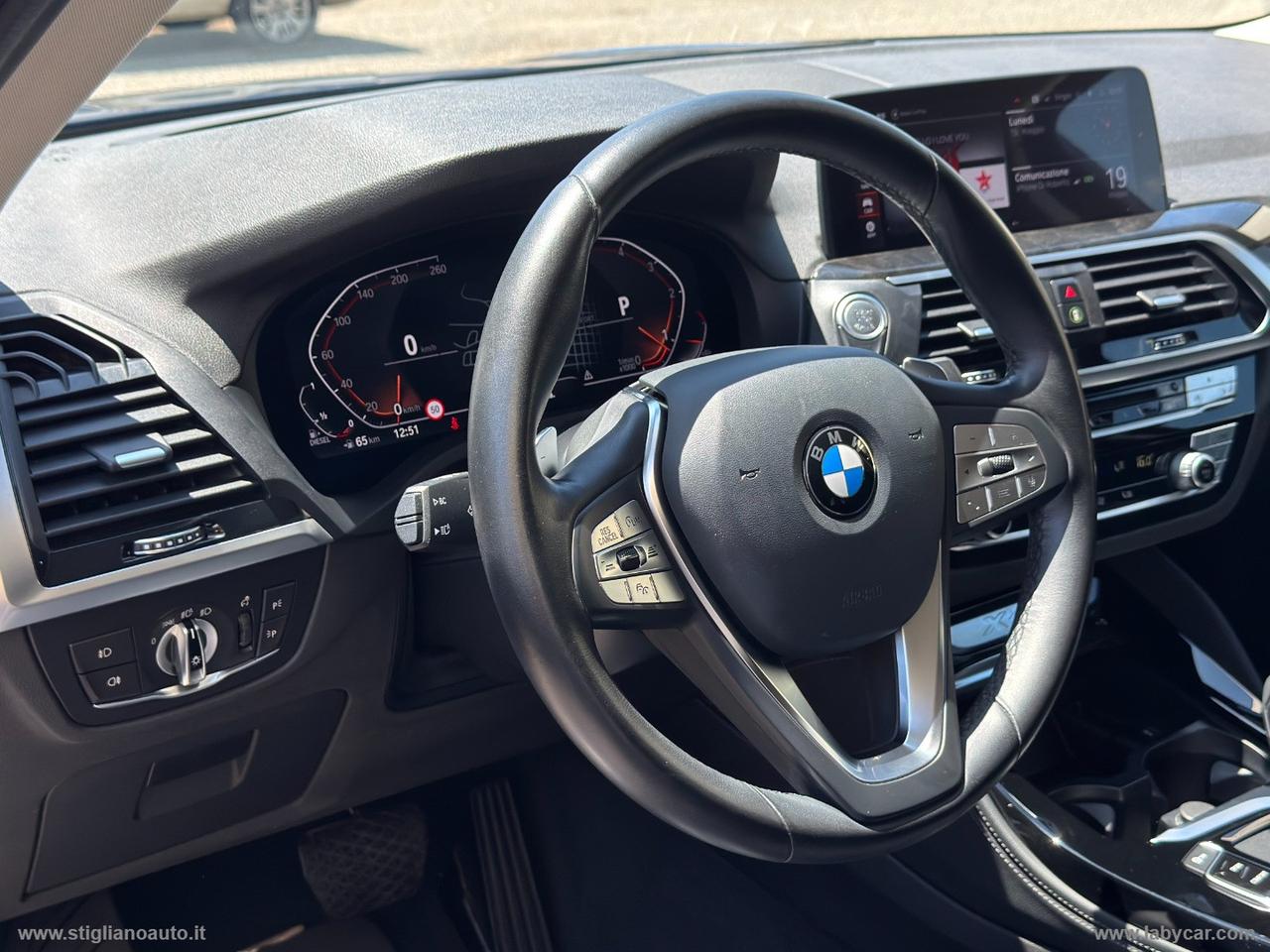 BMW X4 xDrive20d xLine MY 19 Head up display