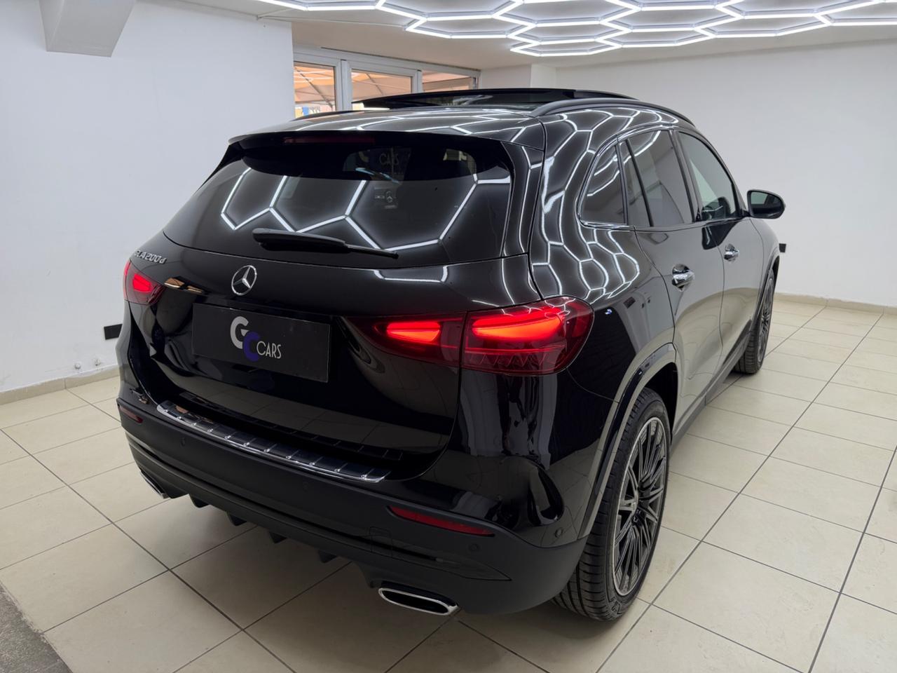 Mercedes GLA 200d AMG Premium KM0 ITALIANA UFFICIALE