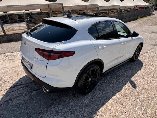 Alfa Romeo Stelvio 2.2 mjt 160 CV Tetto apribile AT8