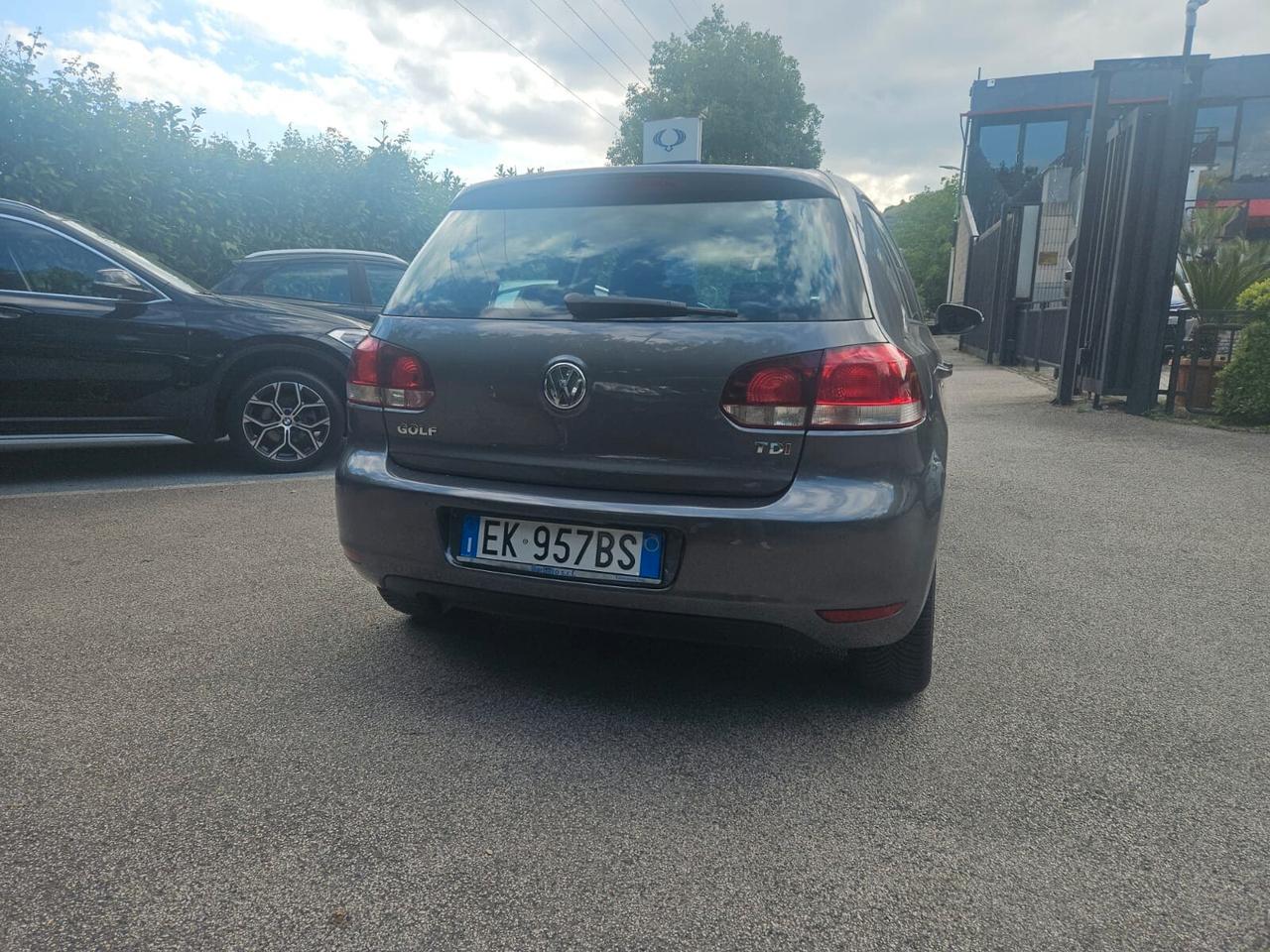 Volkswagen Golf 1.6 TDI DPF DSG 5p. Highline