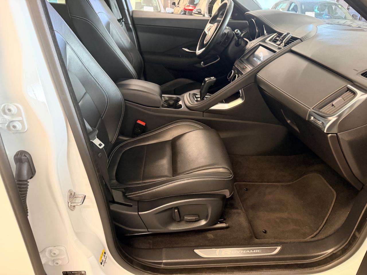 Jaguar E-Pace 2.0D 180 CV AWD R-Dynamic