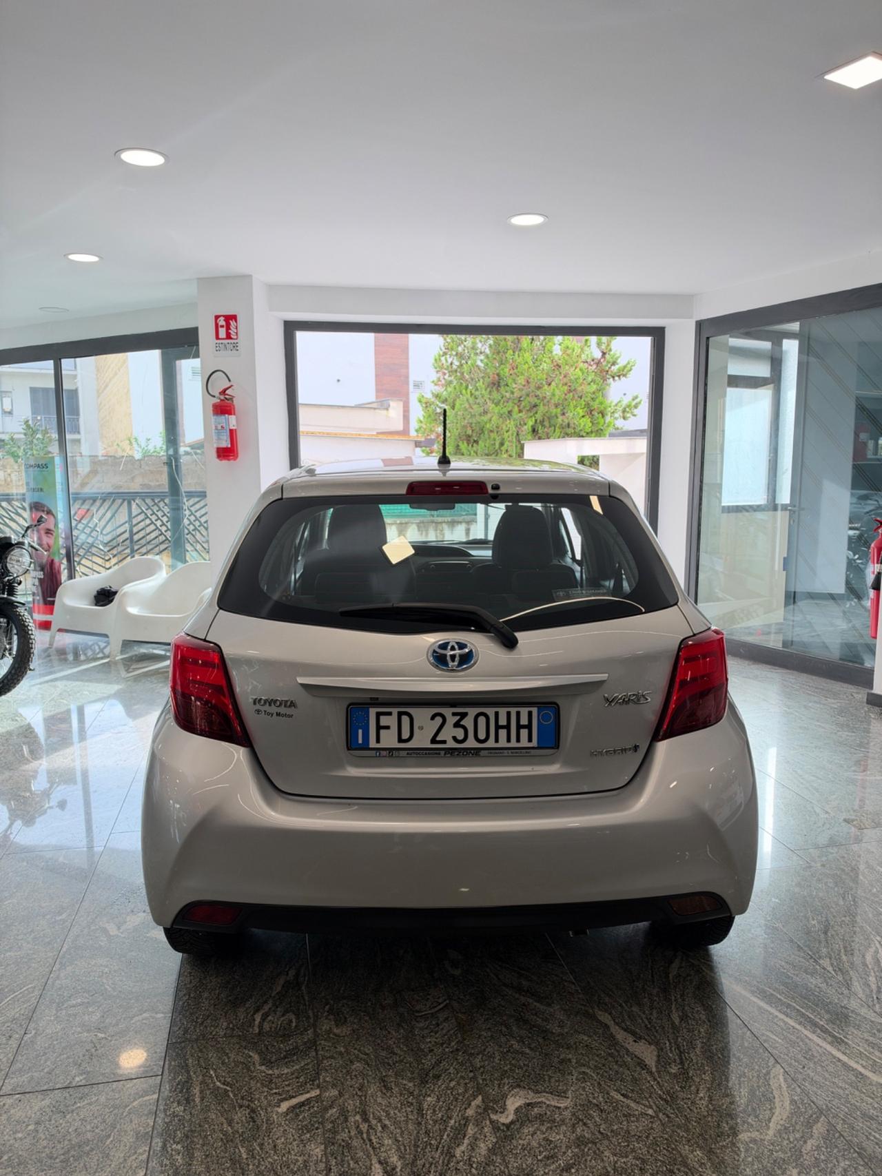 Toyota Yaris 1.5 Hybrid 5 porte Active