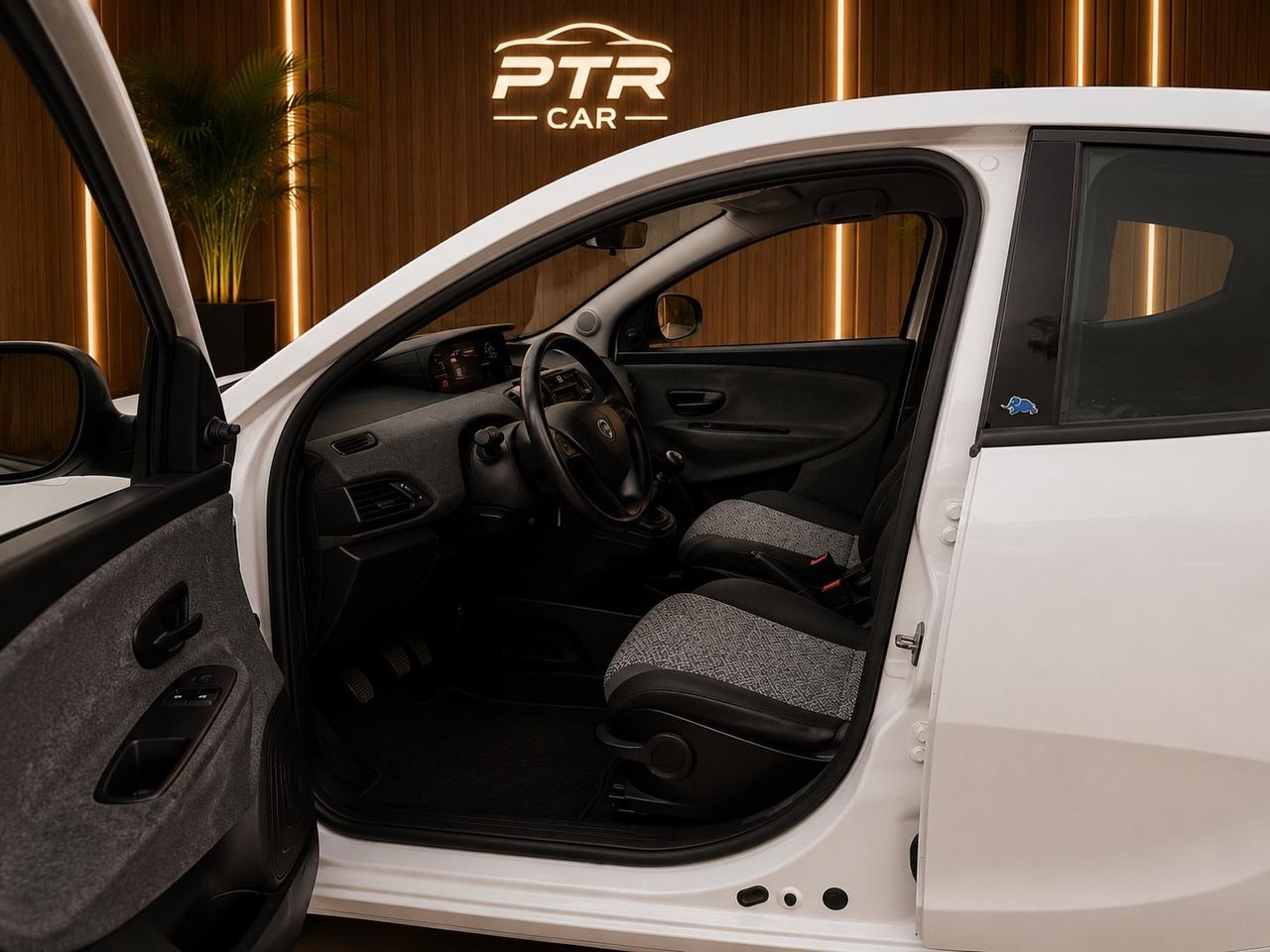 Lancia Ypsilon 1.2 69 CV 5 porte S&S Elefantino Blu PREZZO REALE