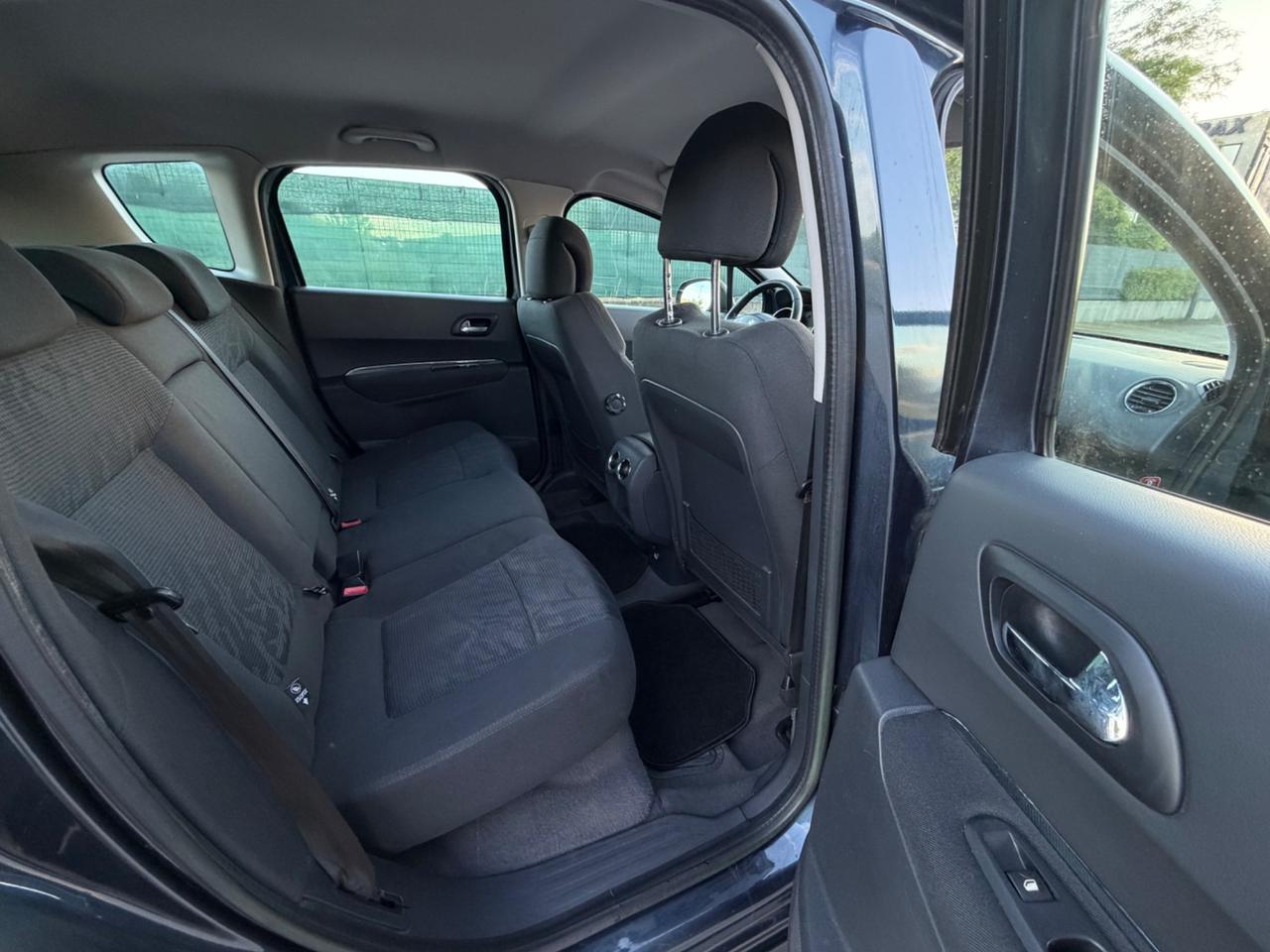 Peugeot 3008 1.6 HDi 112CV Active