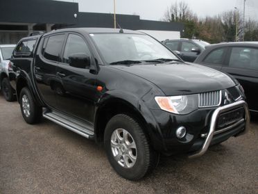 Mitsubishi L200 2.5 DI-D/136CV Double Cab Intense ''MAGURA''
