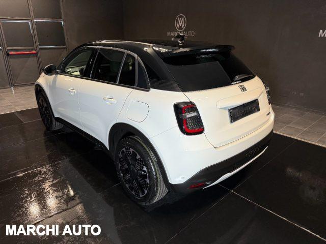 FIAT 600 Hybrid 110 CV DCT MHEV La Prima II