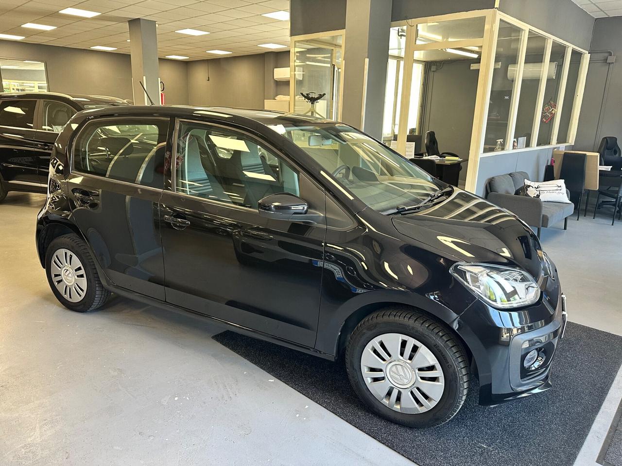 Volkswagen up! 1.0 60 CV 5p. move