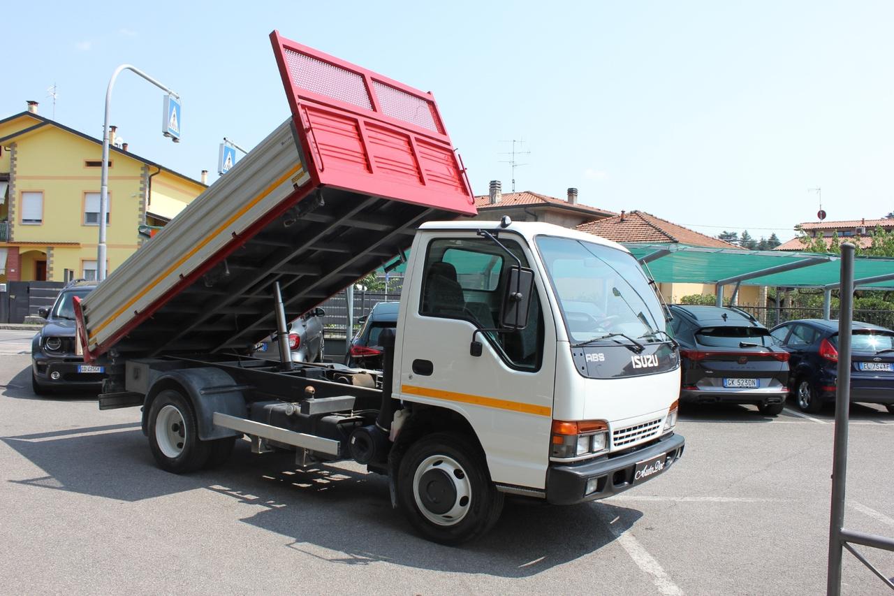 ISUZU CABINATO 70 P RIBALTABILE TRILATERALE PORTATA 4000 KG