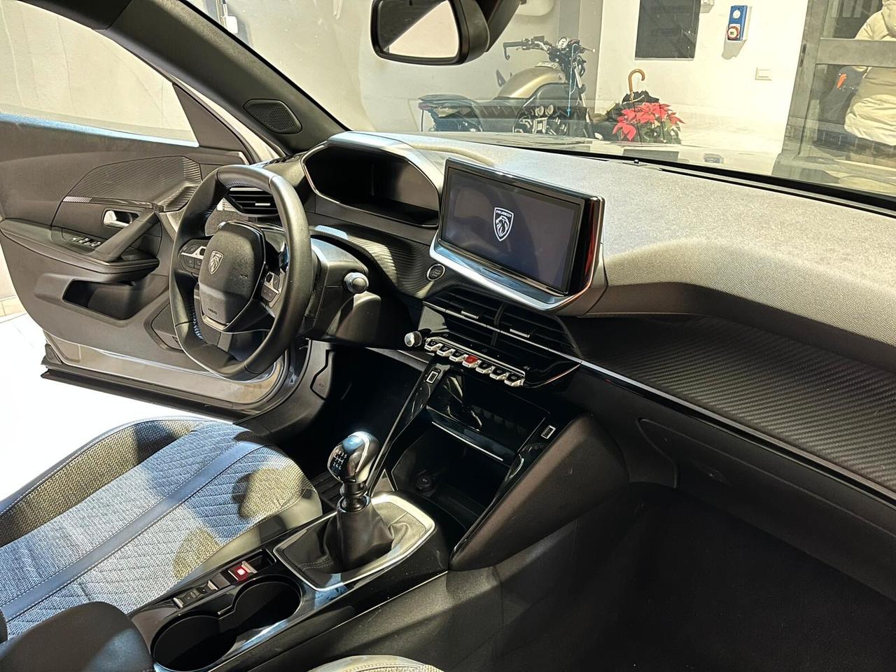 Peugeot 2008 PureTech 100 S&S Allure