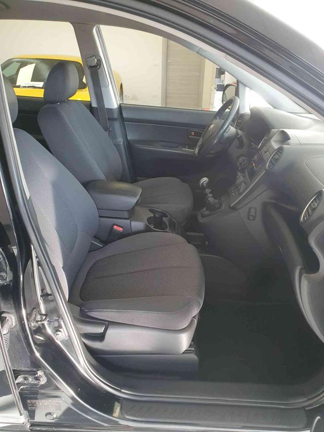 KIA Carens 2.0 16V CRDi 7 POSTI!!!