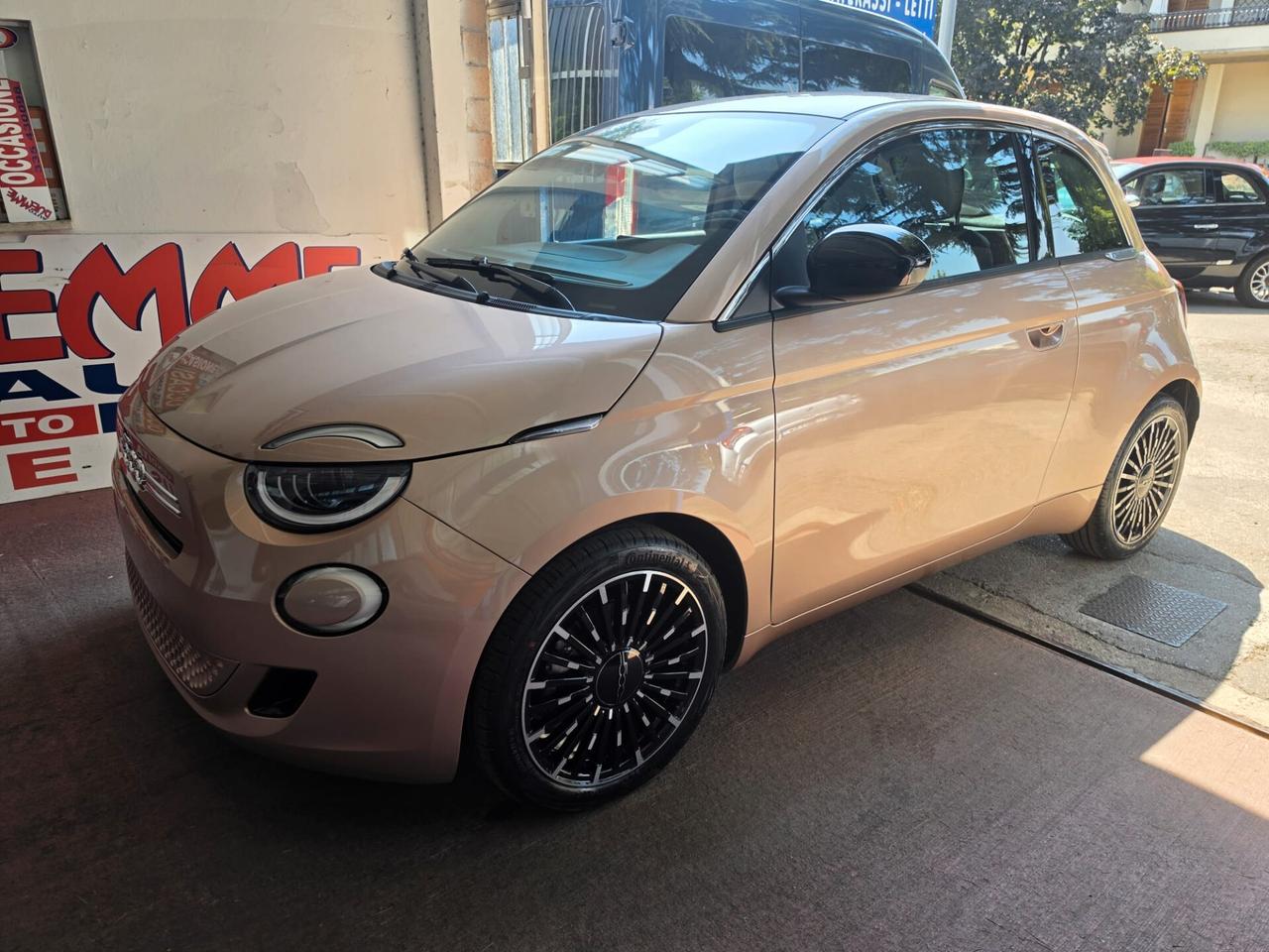 Fiat 500 Berlina Hybrid La Prima RATE DA 99,00