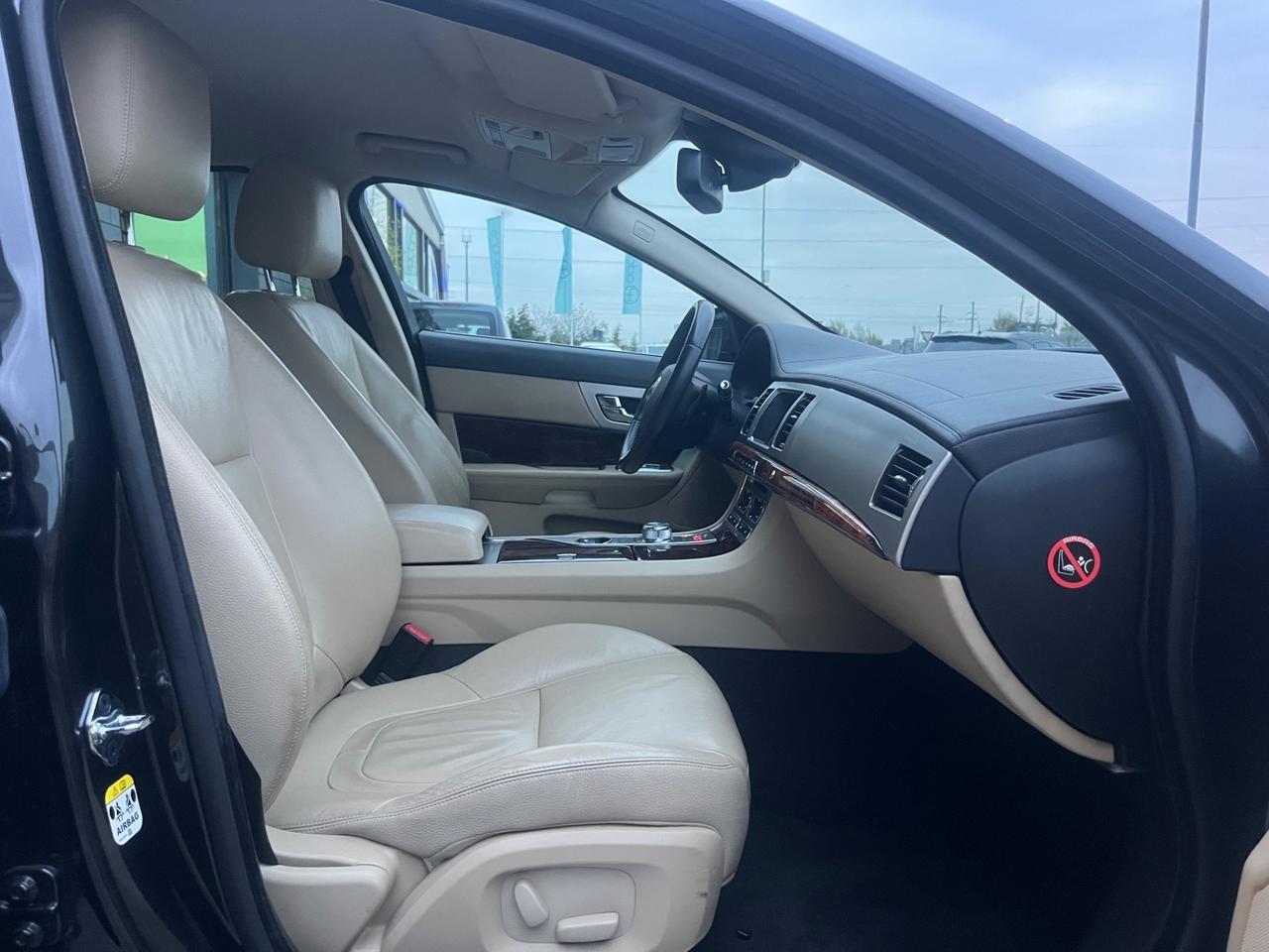 Jaguar XF 2.2 D 200 CV Premium Luxury