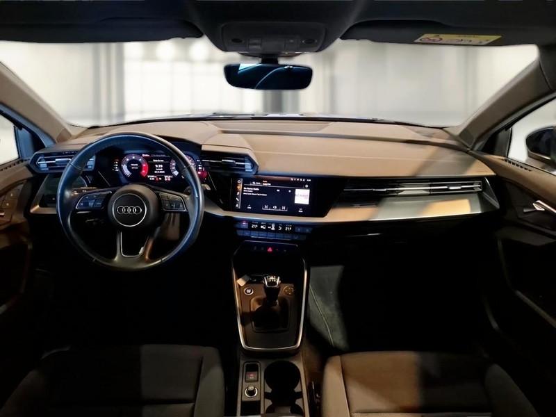AUDI A3 SPORTBACK 30 TDI Business Advanced