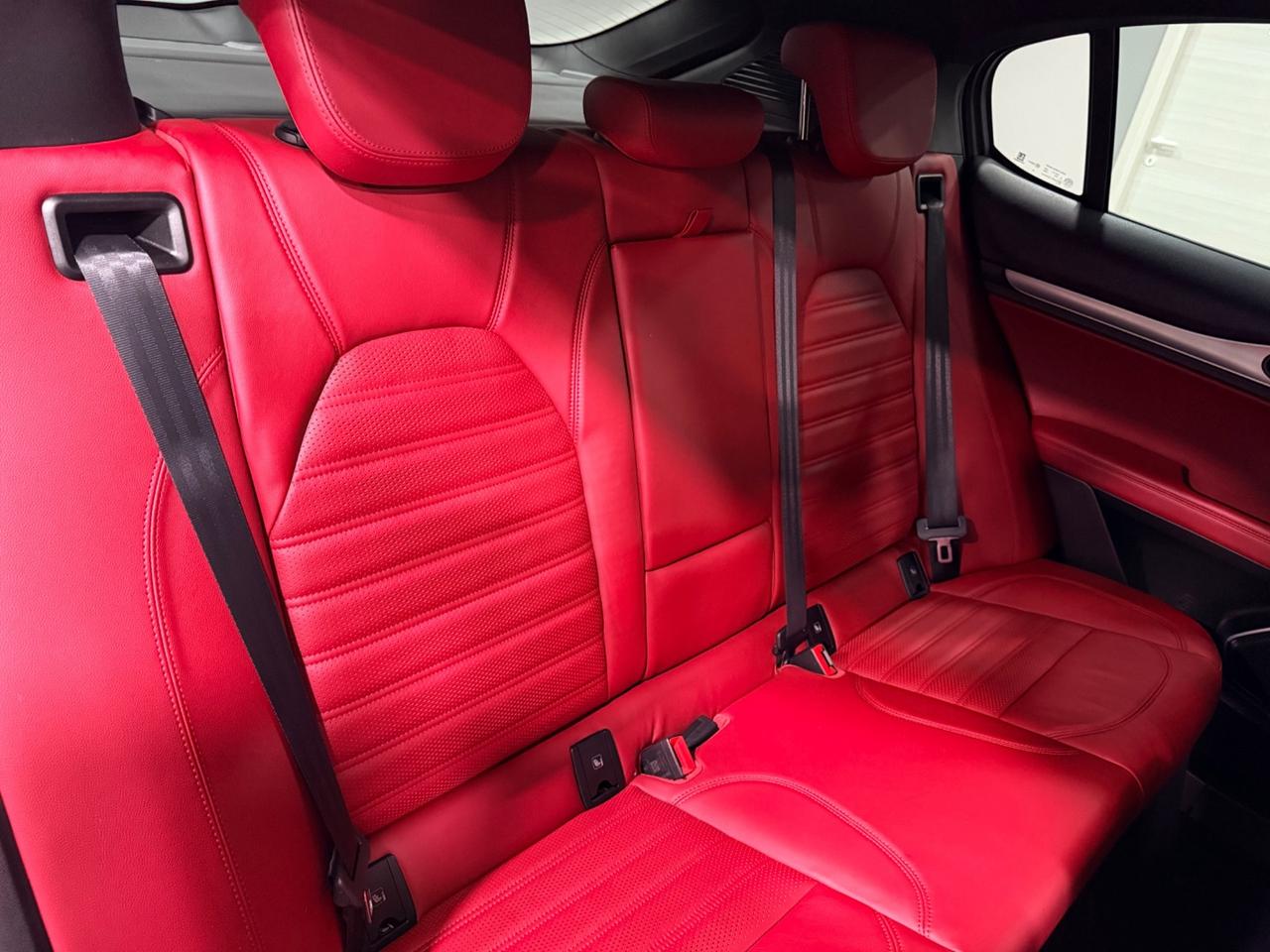 Alfa Romeo Stelvio 2.2 Turbodiesel 210 CV AT8 Q4 Super