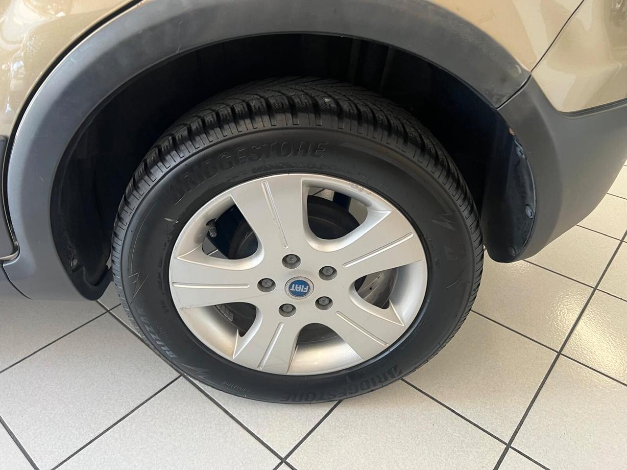 Fiat Sedici 1.9 MJT 4x4 Emotion
