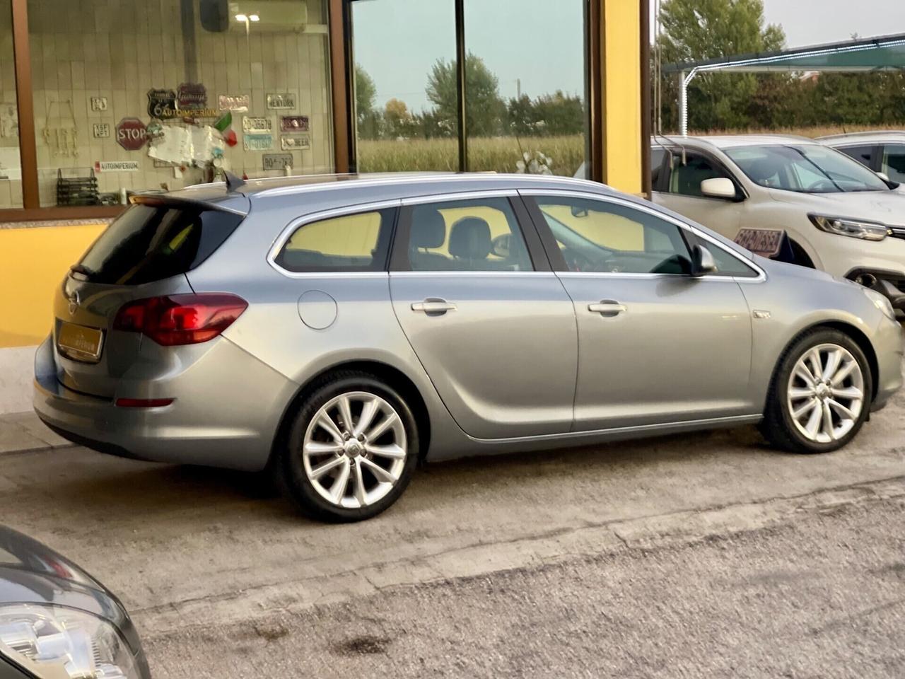 Opel Astra 1.7 CDTI 110CV Sports Tourer Cosmo