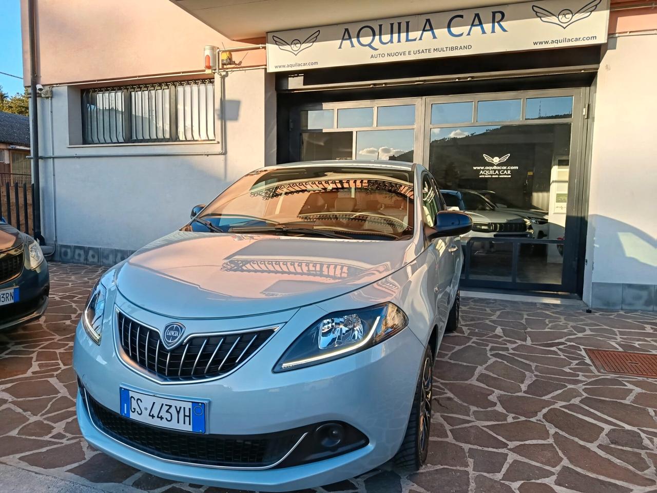 Lancia Ypsilon 1.0 FireFly 5 porte S&S Hybrid Platino