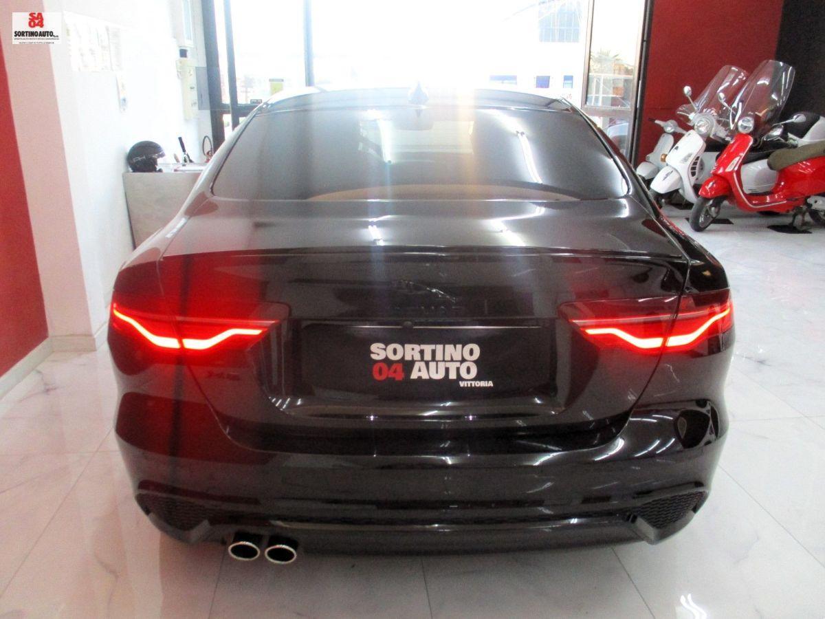 JAGUAR XE 2.0D 204cv aut. R-Dynamic SE-KM40000