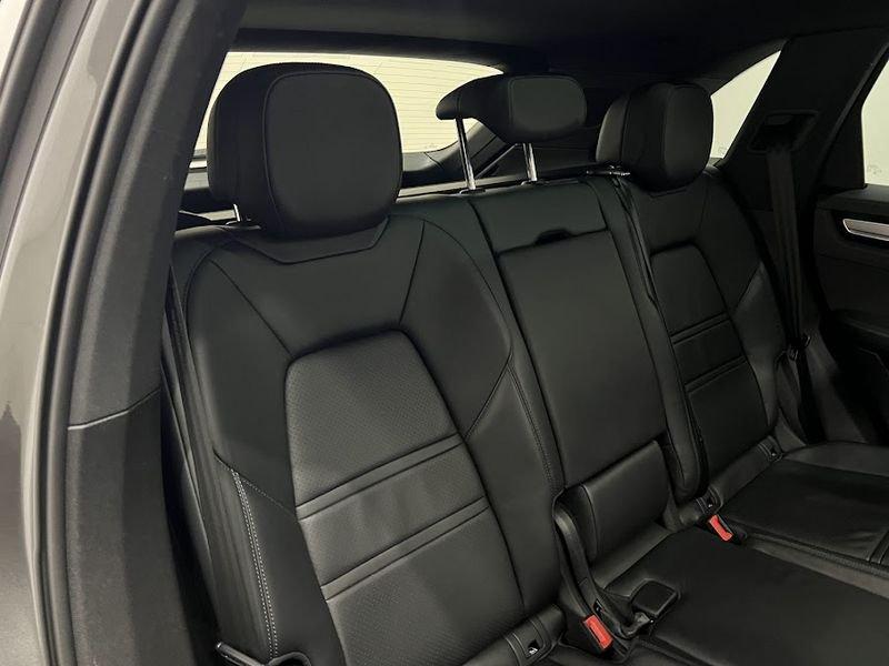 Porsche Cayenne Cayenne 3.0 V6 E-Hybrid