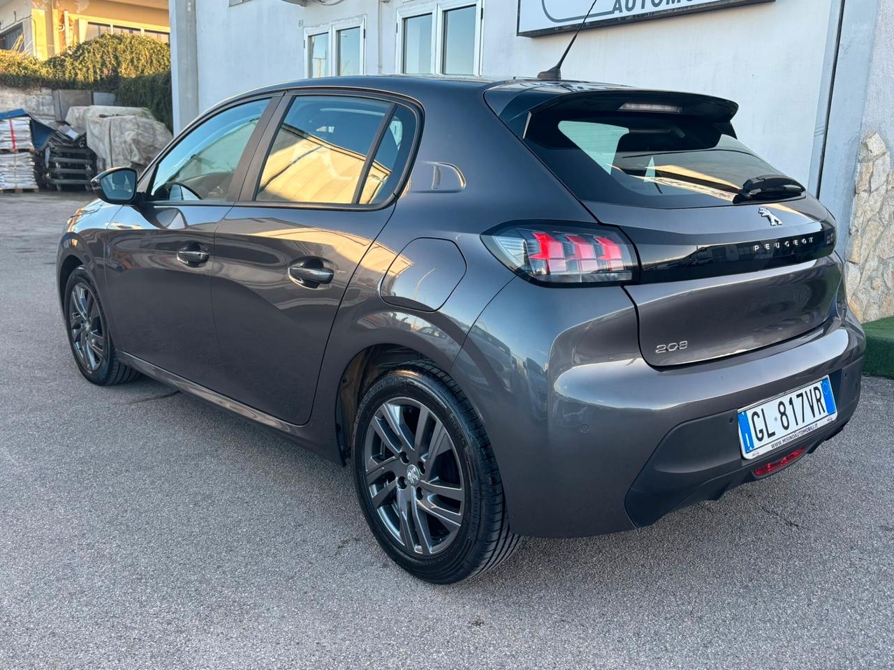 Peugeot 208 1.2 5p. Allure- 11/2022