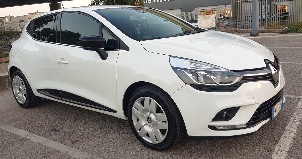 RENAULT CLIO 1.5 DCi 75CV 5P ZEN 02/2018