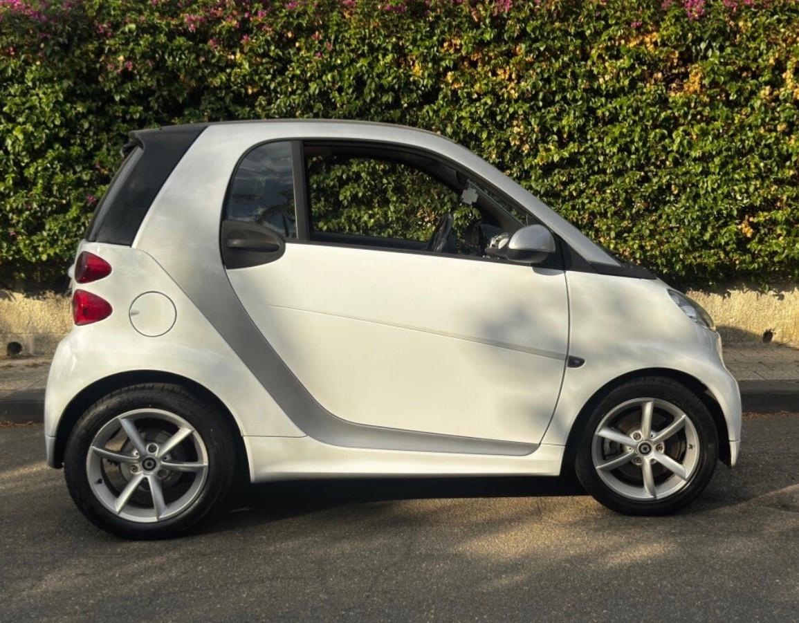 Smart ForTwo 800 40 kW passion cdi 2012