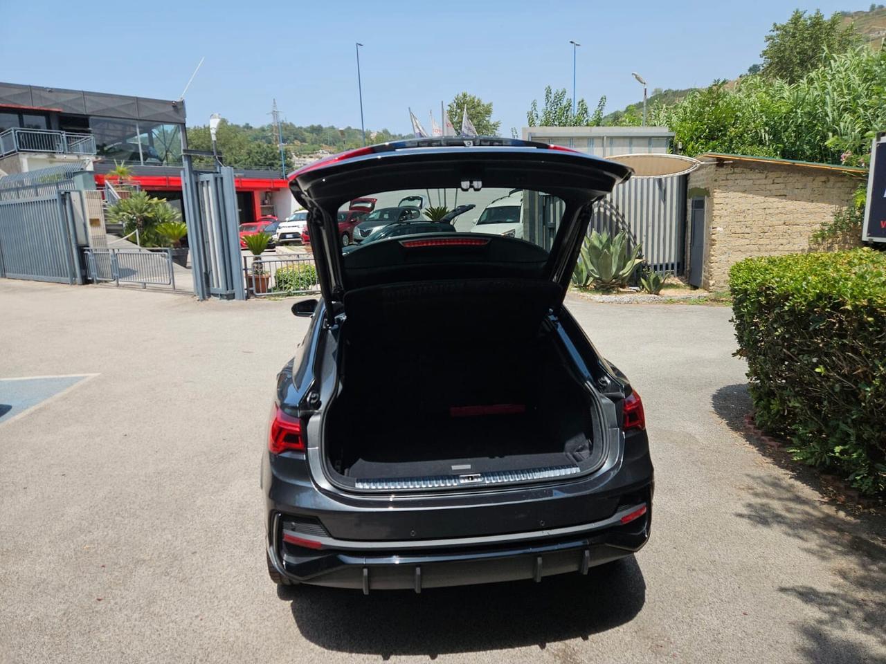 Audi Q3 SPB 35 TDI S tronic line Black Identity