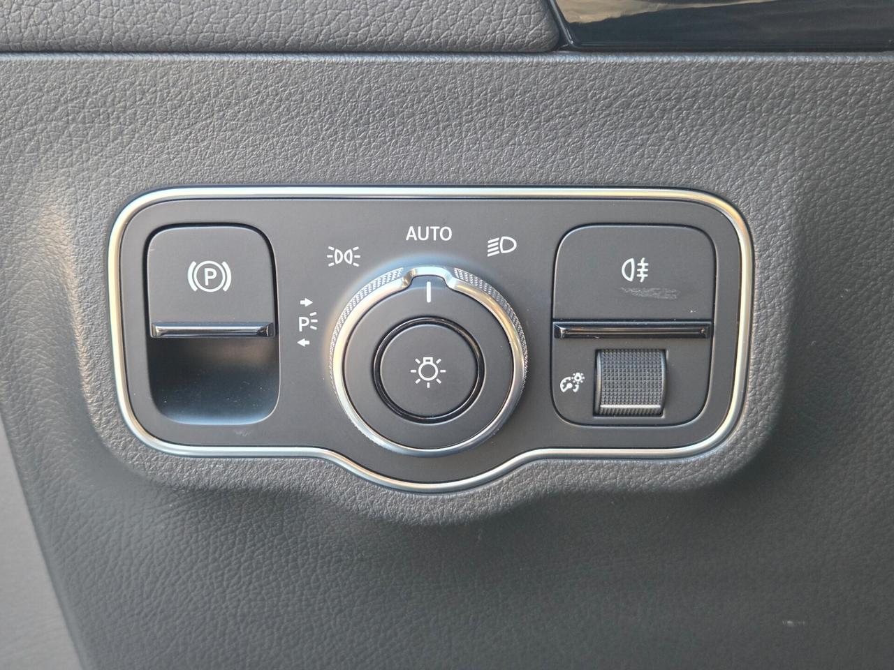 Mercedes-benz B 180 d Automatic Business Extra