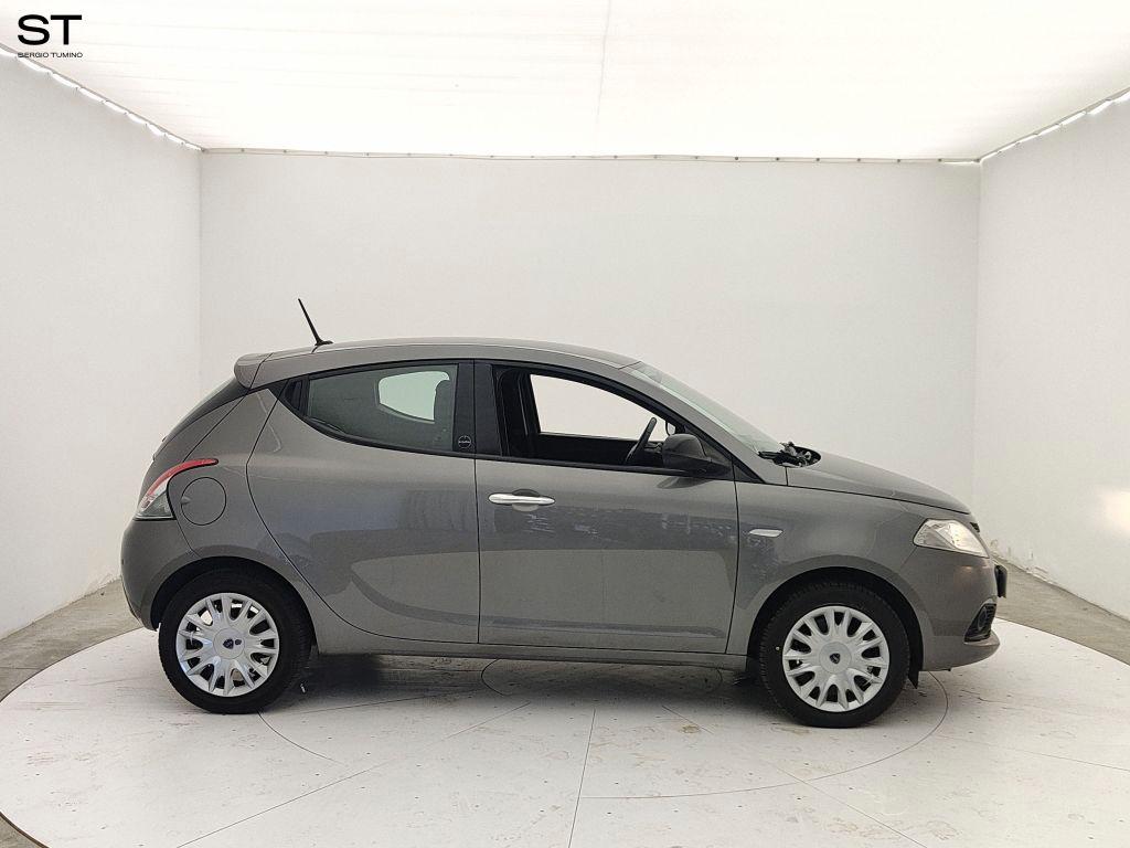 LANCIA Ypsilon 3ª serie - Ypsilon 1.0 FireFly 5 porte S&S Hybrid Ec