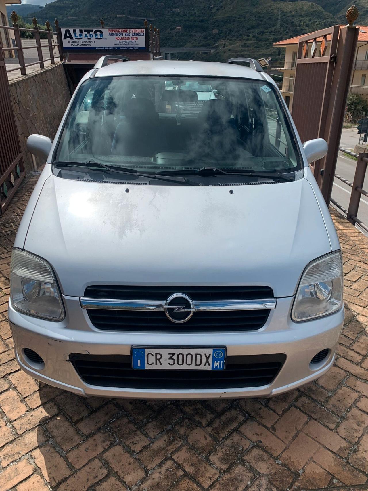 Opel Agila 1.0 12V Edition