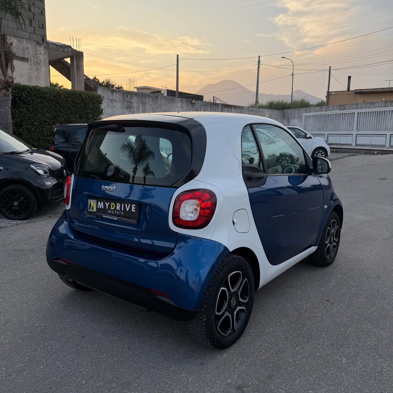 Smart ForTwo 70 1.0 twinamic Prime Tetto