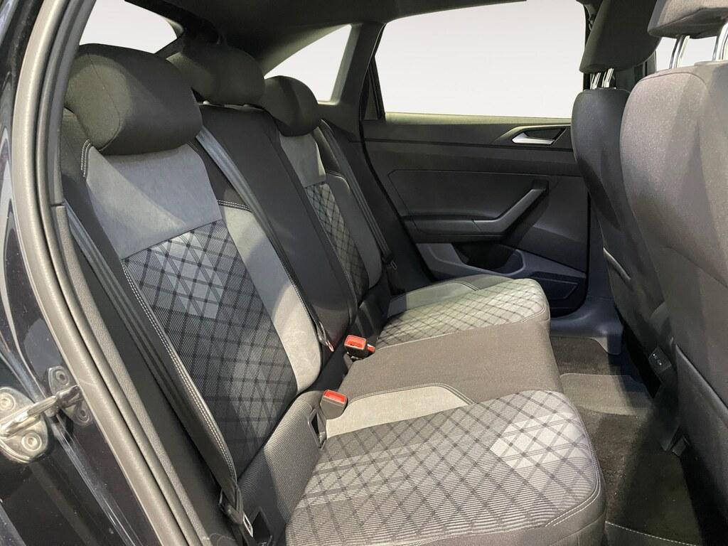Volkswagen Taigo 1.0 TSI 110CV R-Line - BLACK PACK