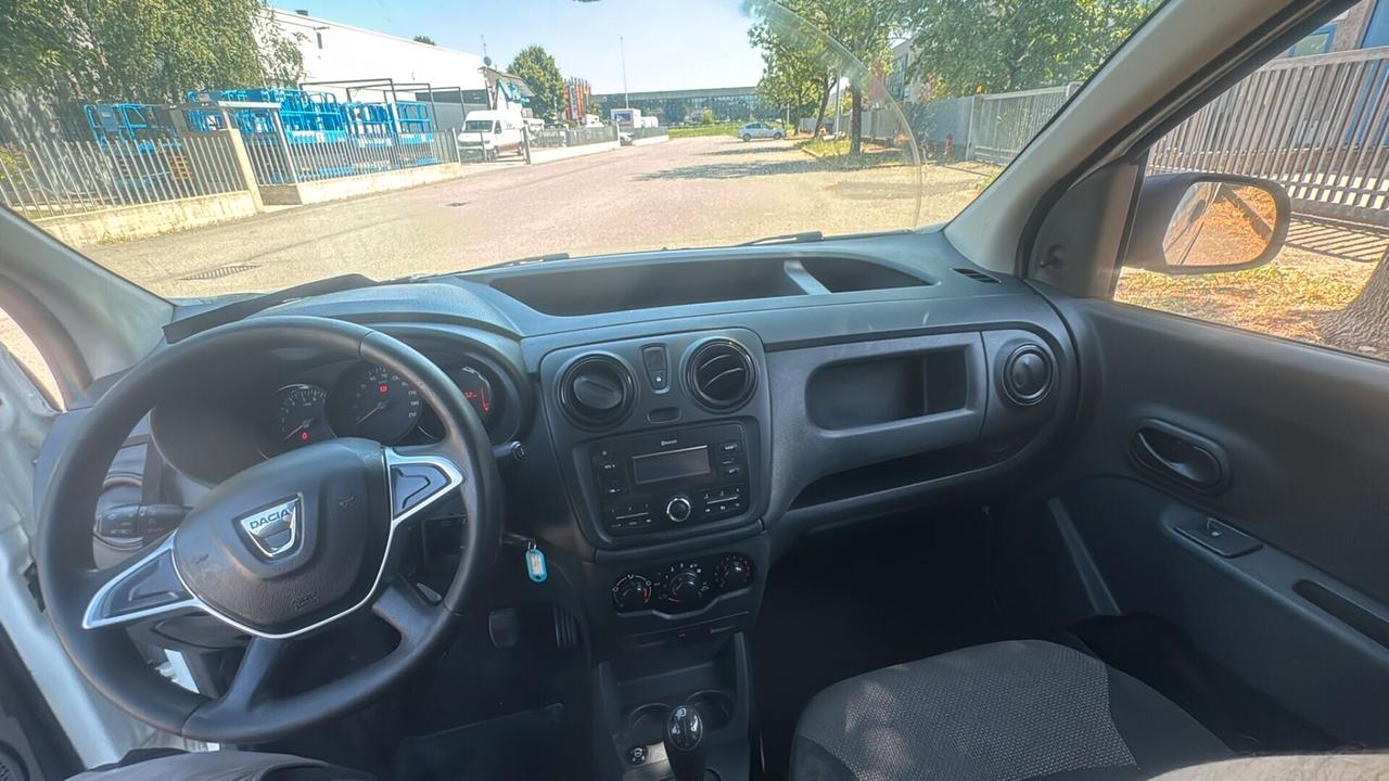 DACIA DOKKER