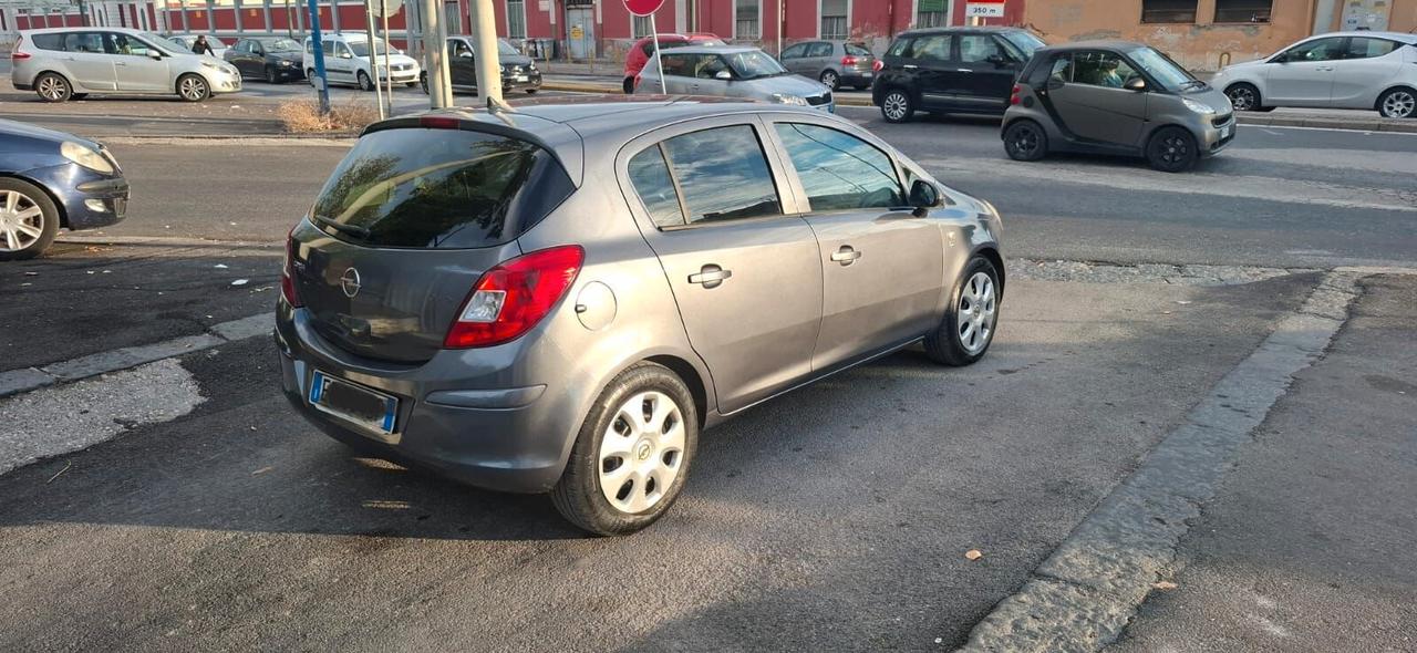 Opel Corsa 1.2 80CV 5 porte GPL-TECH Club