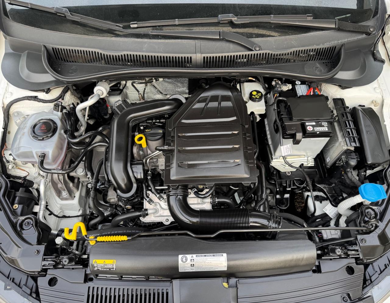 Volkswagen Polo manutenzione completa idonea ai neopatentati