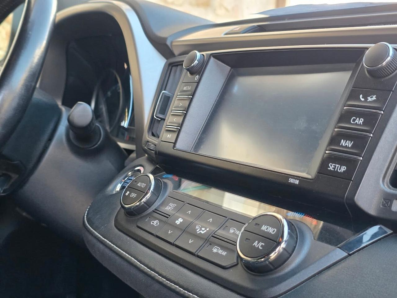 Toyota RAV 4 RAV4 2.0 D-4D 2WD Lounge