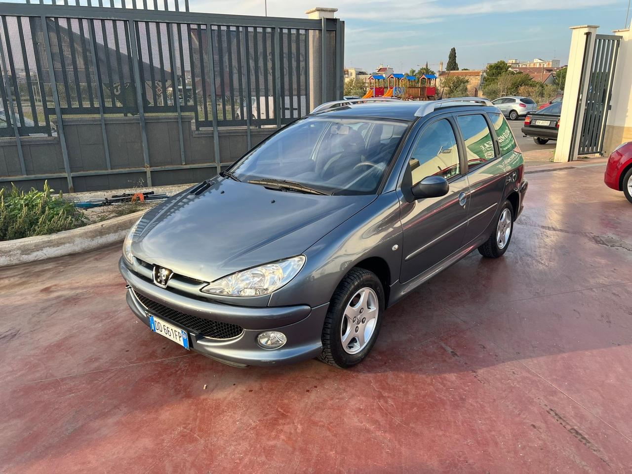 Peugeot 206 1.4 HDi SW Enfant Terrible