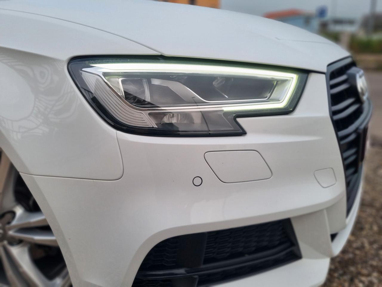 Audi A3 SPB 30 TFSI S-line