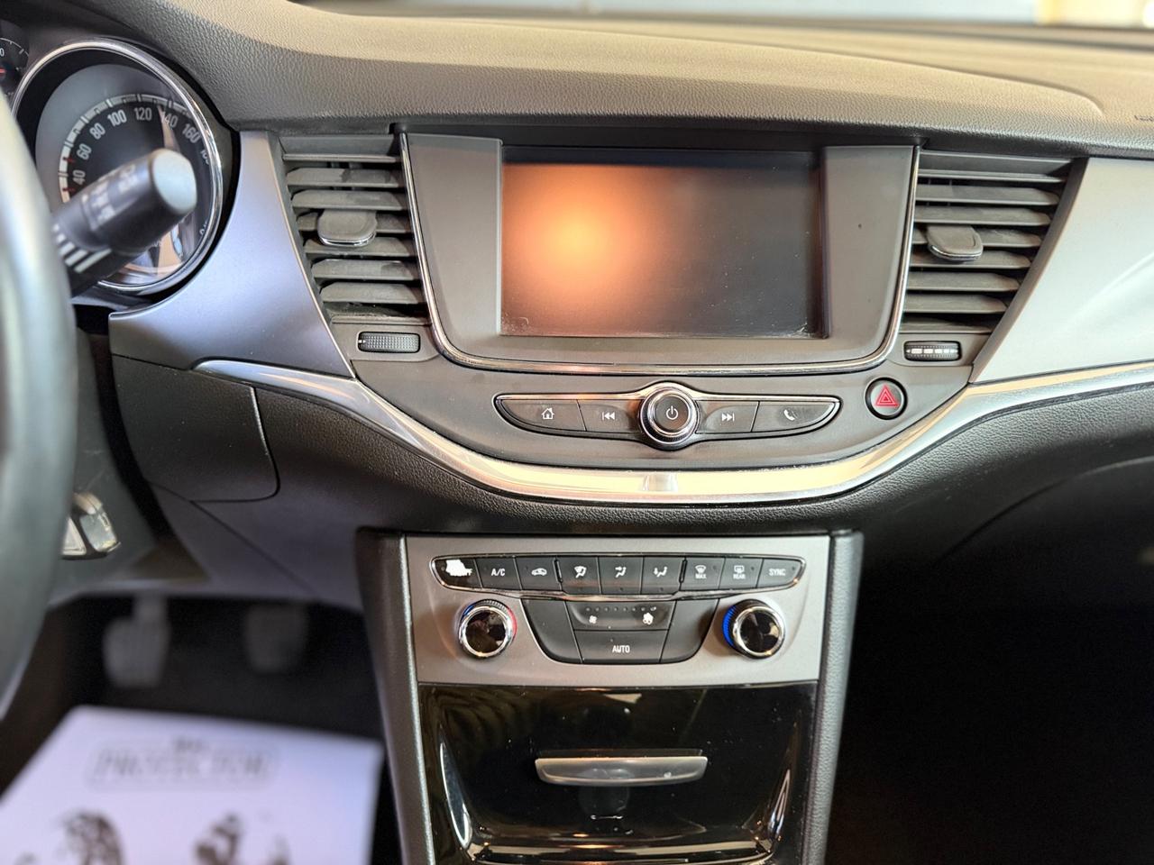 Opel Astra 1.6 CDTi 110CV Start&Stop 5 porte Innovation NEOPATENTATI