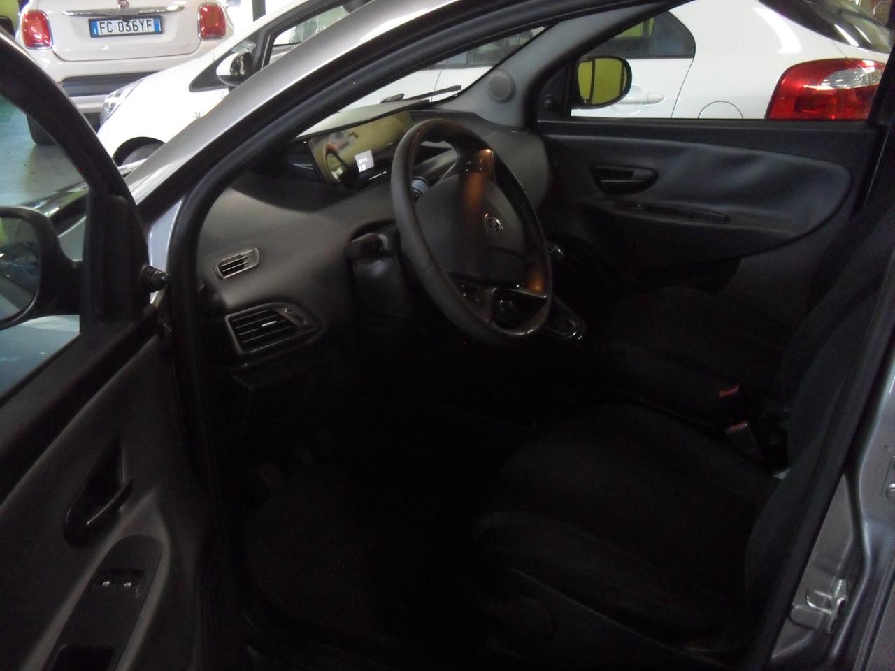 Lancia Ypsilon Y MULTIJET