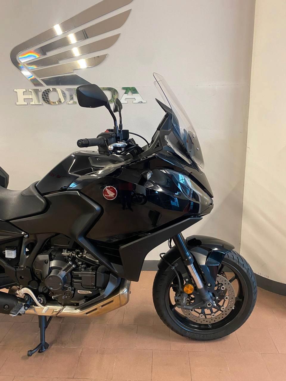 Honda NT 1100 dct