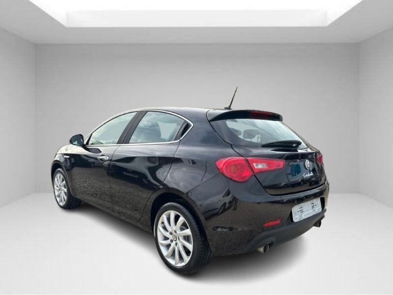 ALFA ROMEO GIULIETTA 2.0 JTDm-2 150 CV TETTO APRIBILE