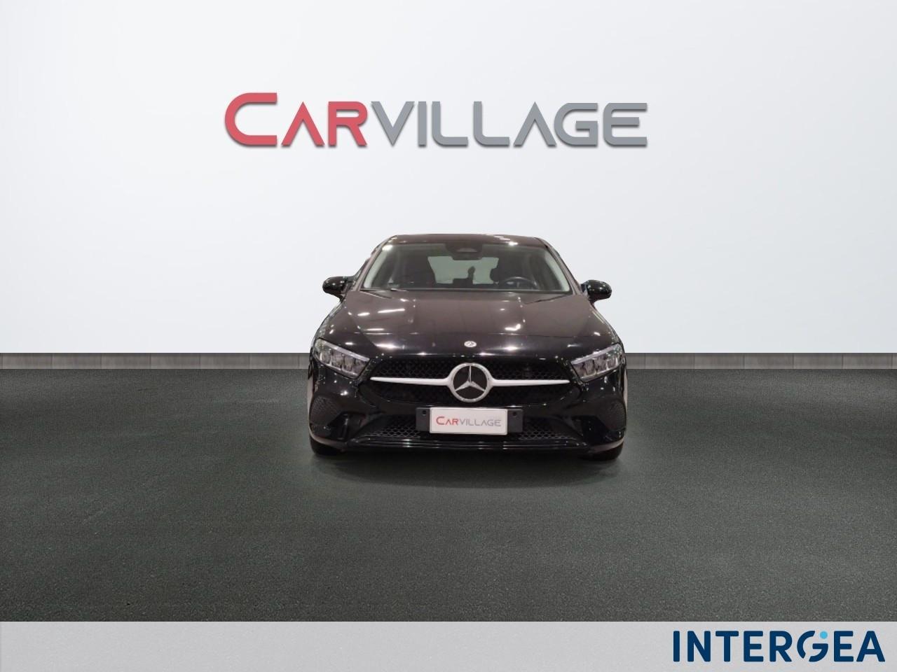 Mercedes-Benz A 180 d Advanced auto