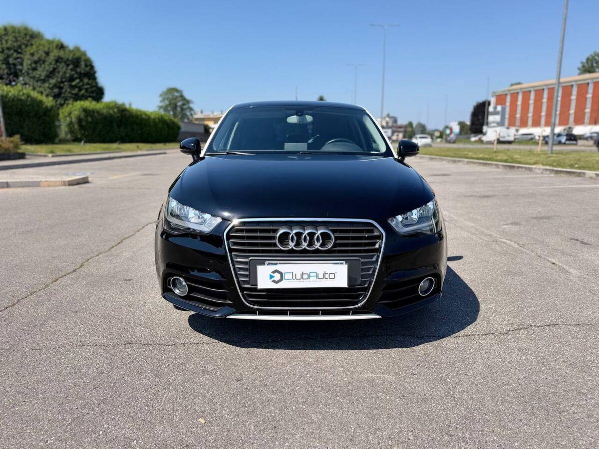 Audi A1 1.6 tdi Admired 90cv