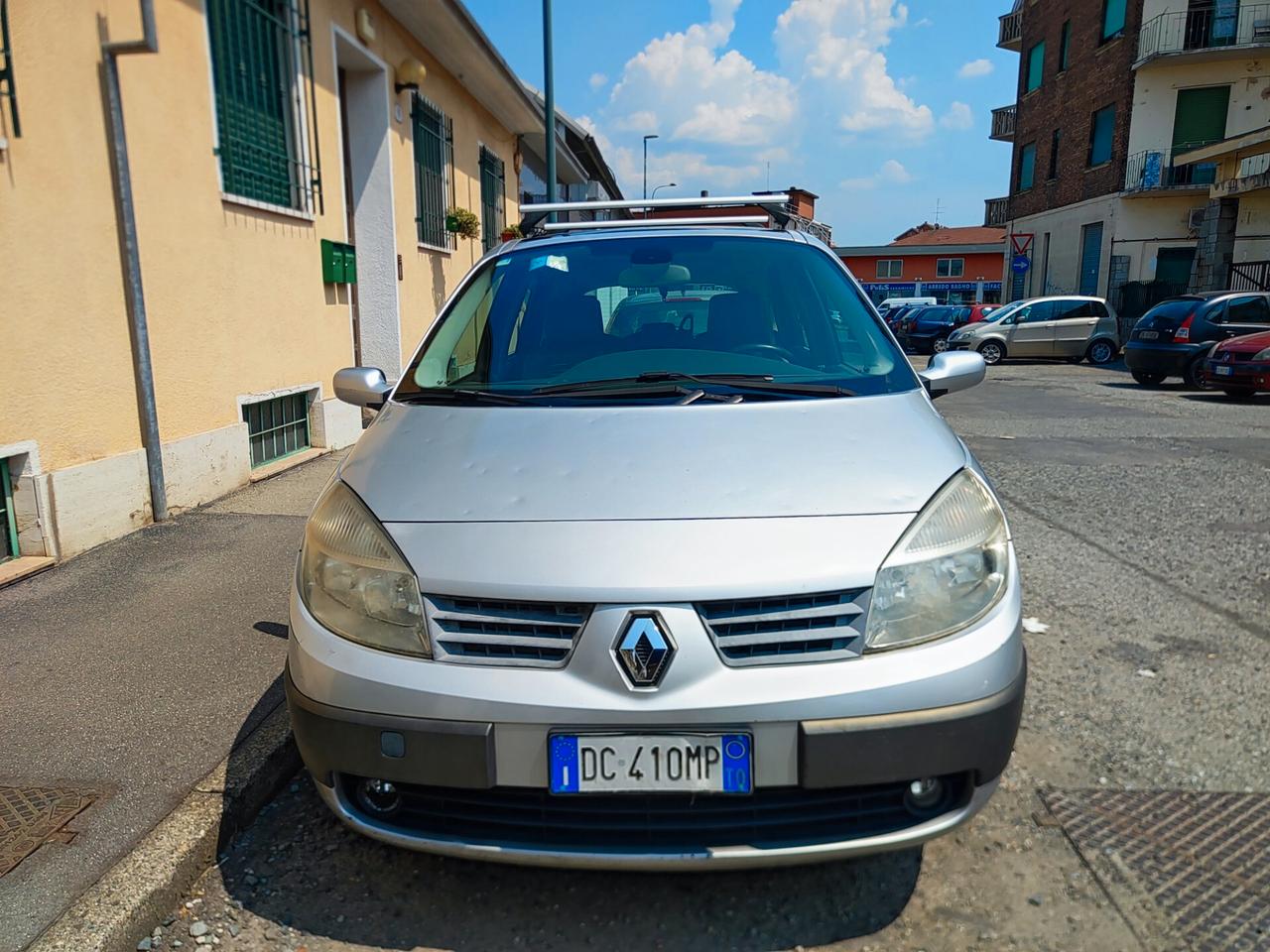 Renault Grand Scénic 1.9 dCi 7 posti