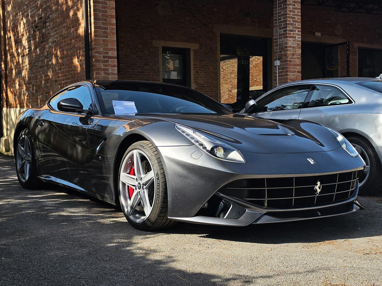 Ferrari F12 Berlinetta 6.3 740CV V12 SERVICE BOOK FERRARI COMPLETO_ KM CERTIFICATI _ CARBONIO _ SEDILI DAYTONA _ GARANZIA 12 MESI