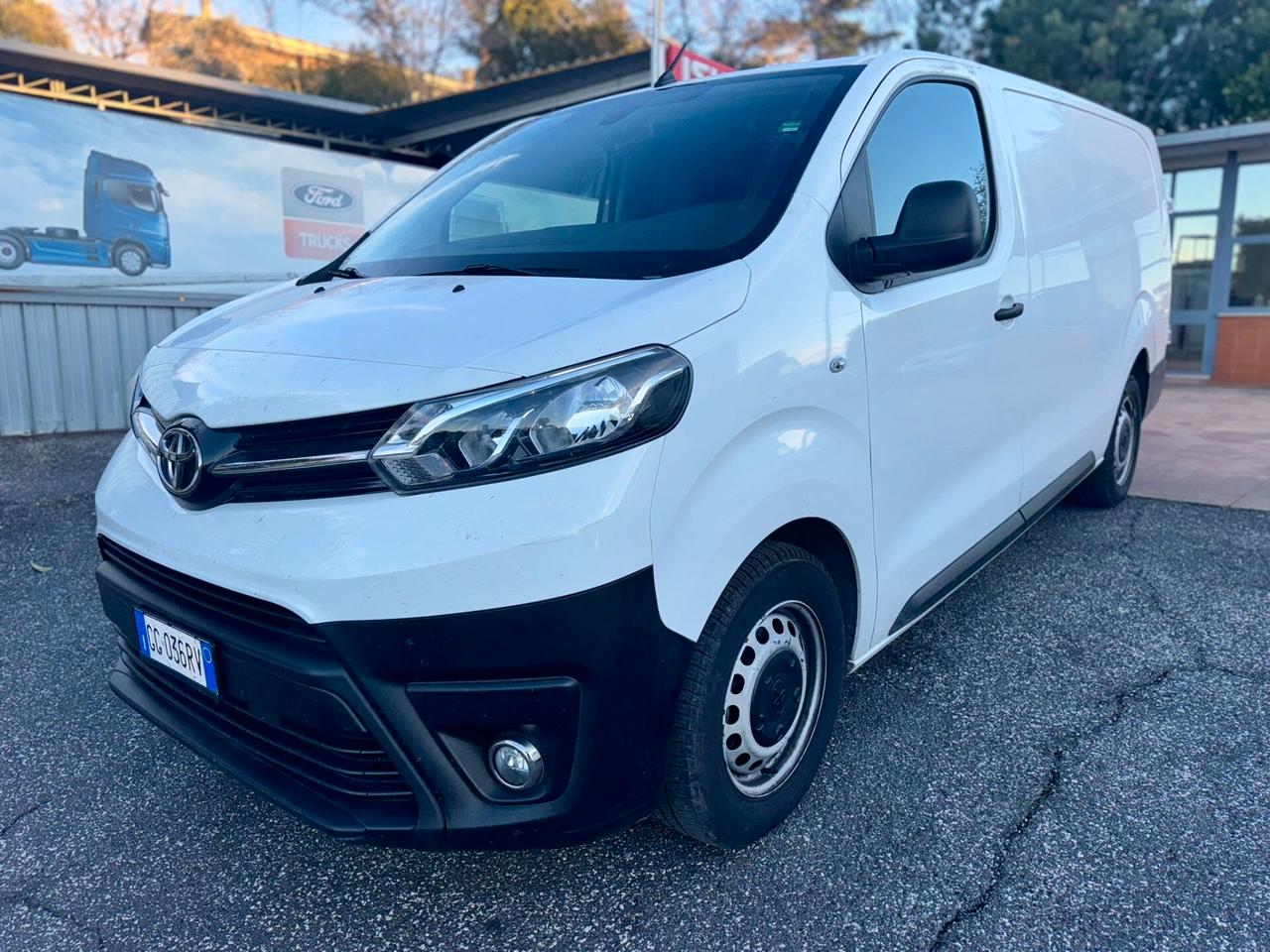 Toyota Proace 2.0D 122cv S&S MT L2 14q Comfort