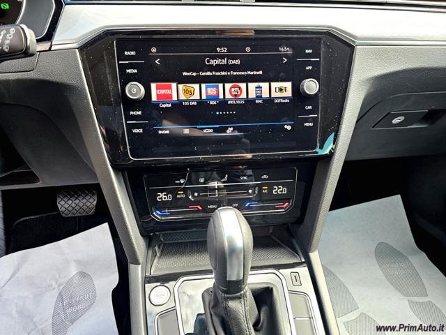 VOLKSWAGEN Passat Variant 2.0 TDI SCR EVO DSG Business