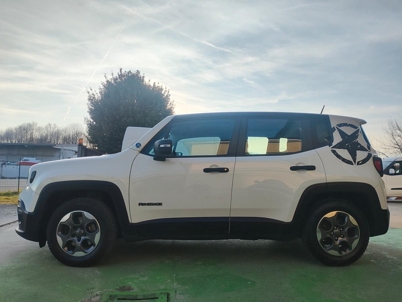 Jeep Renegade 1.6 Sport FWD