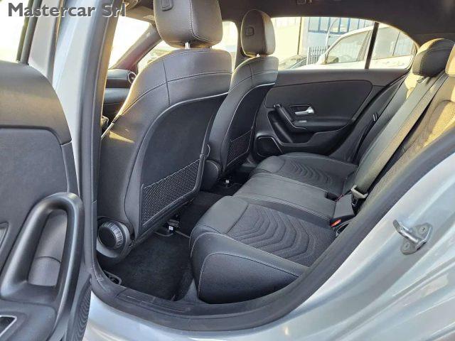 MERCEDES-BENZ A 250 e eq-power Business Extra auto - GC736ZY